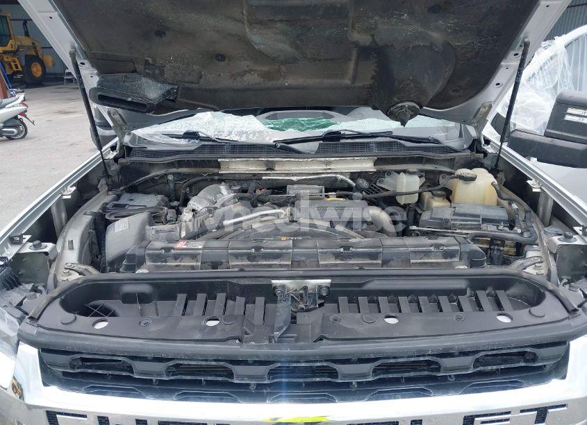 Photo 9 of 2020 Chevrolet Silverado 3500HD 4WD LONG BED LT (VIN 1GC4YTEYXLF342096)