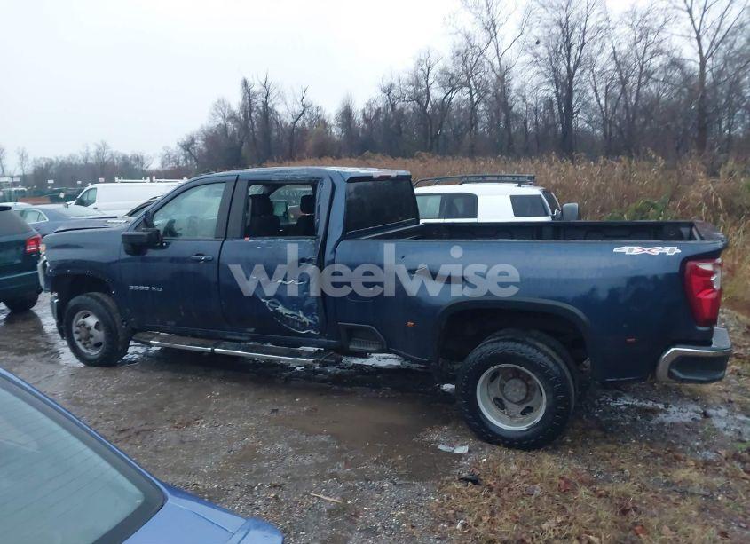 Photo 14 of 2022 Chevrolet Silverado 3500HD 4WD LONG BED LT (VIN 1GC4YTEYXNF126414)
