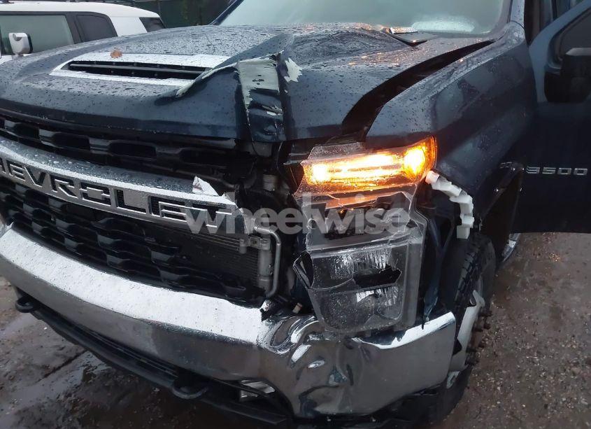 Photo 6 of 2022 Chevrolet Silverado 3500HD 4WD LONG BED LT (VIN 1GC4YTEYXNF126414)