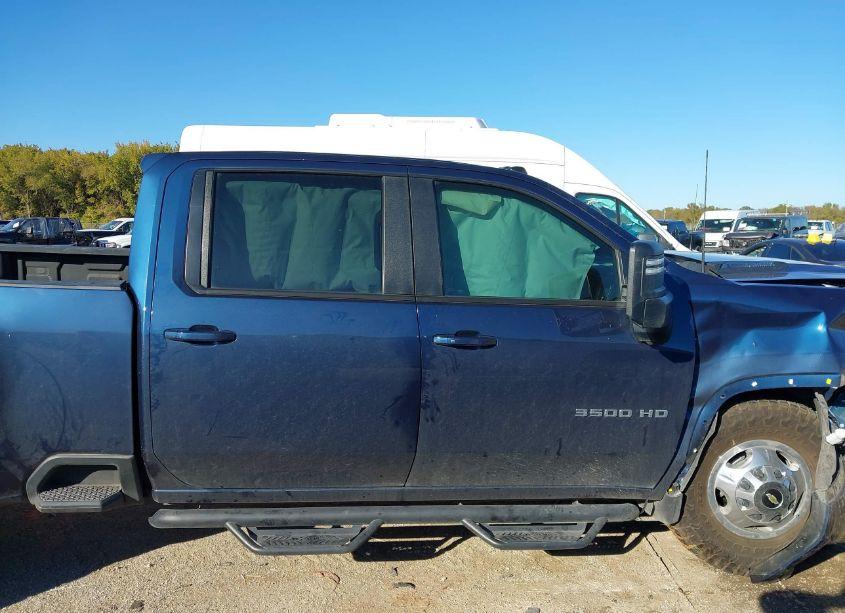 Photo 13 of 2022 Chevrolet Silverado 3500HD 4WD LONG BED LT (VIN 1GC4YTEYXNF206473)