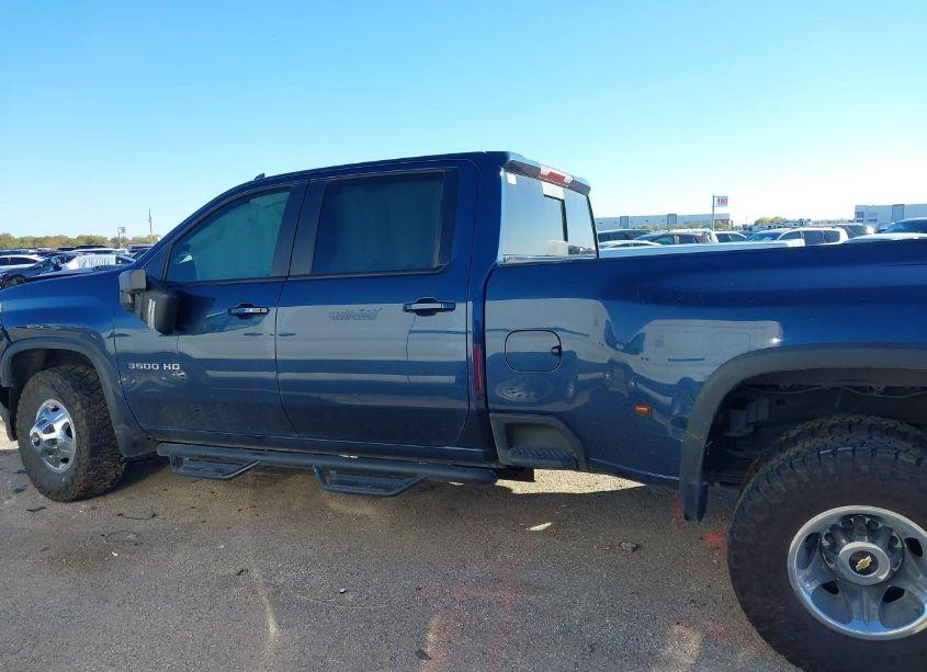 Photo 14 of 2022 Chevrolet Silverado 3500HD 4WD LONG BED LT (VIN 1GC4YTEYXNF206473)