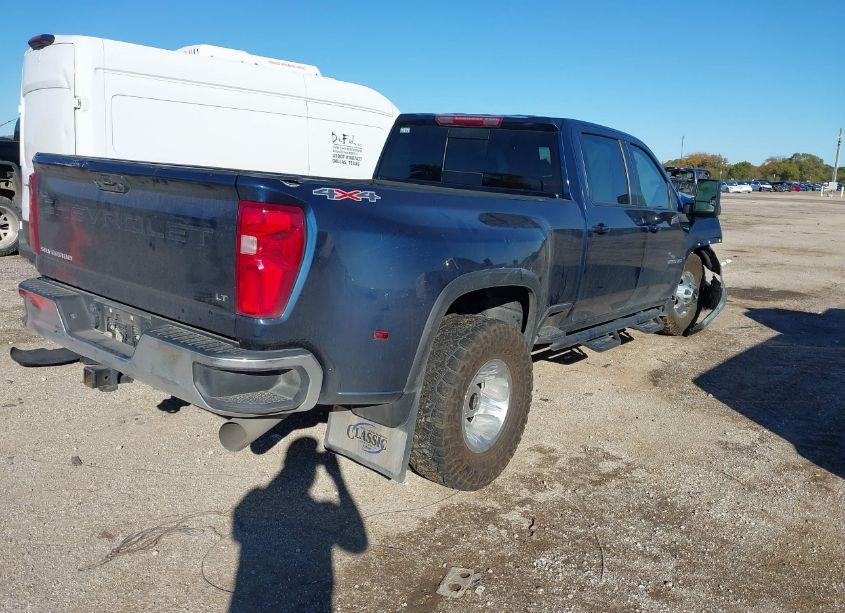 Photo 4 of 2022 Chevrolet Silverado 3500HD 4WD LONG BED LT (VIN 1GC4YTEYXNF206473)