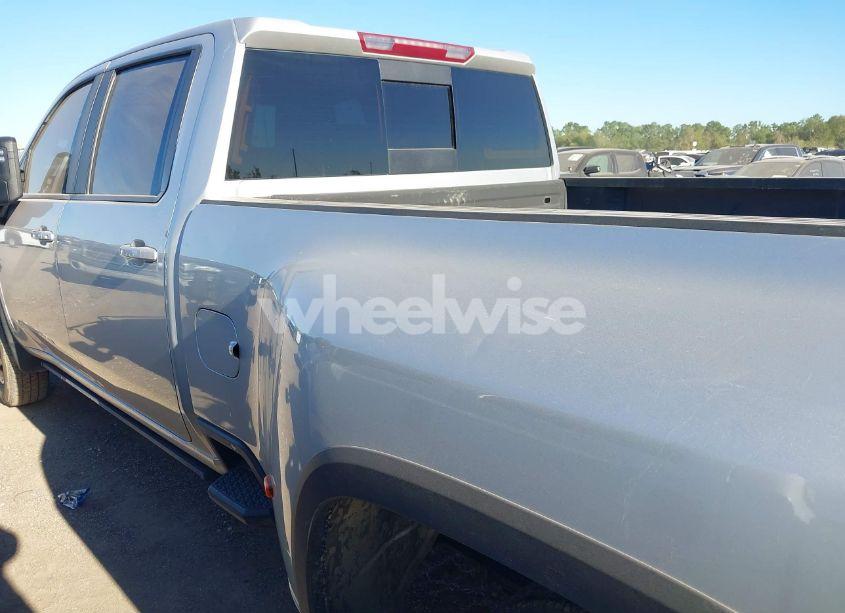 Photo 15 of 2022 Chevrolet Silverado 3500HD 4WD LONG BED LT (VIN 1GC4YTEYXNF221927)