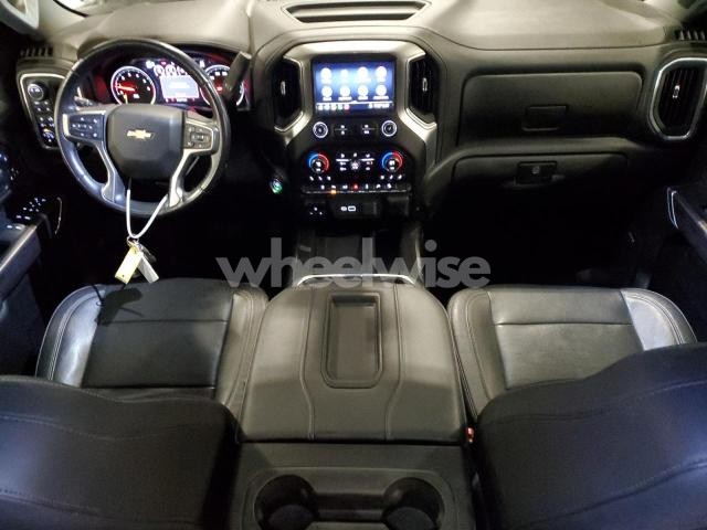 Photo 5 of 2020 CHEVROLET SILVERADO K3500 LTZ (VIN 1GC4YUE75LF153725)