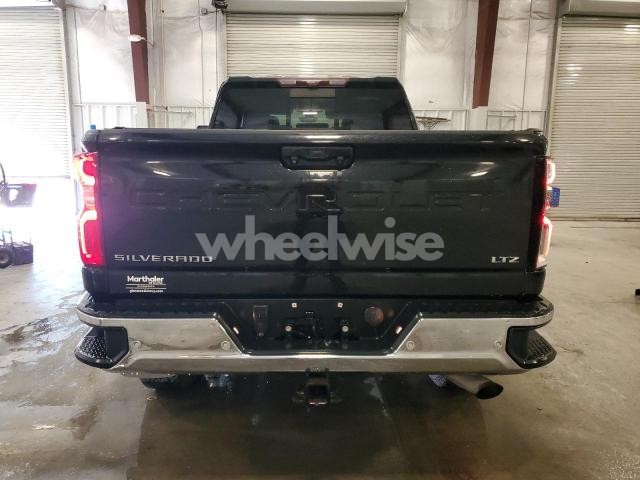 Photo 7 of 2020 CHEVROLET SILVERADO K3500 LTZ (VIN 1GC4YUE75LF153725)