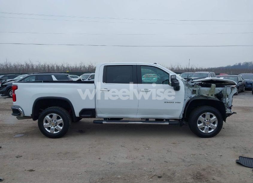 Photo 14 of 2021 Chevrolet Silverado 3500HD 4WD STANDARD BED LTZ (VIN 1GC4YUE75MF319789)