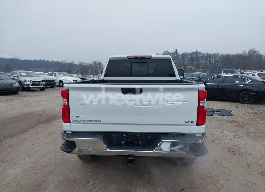Photo 16 of 2021 Chevrolet Silverado 3500HD 4WD STANDARD BED LTZ (VIN 1GC4YUE75MF319789)