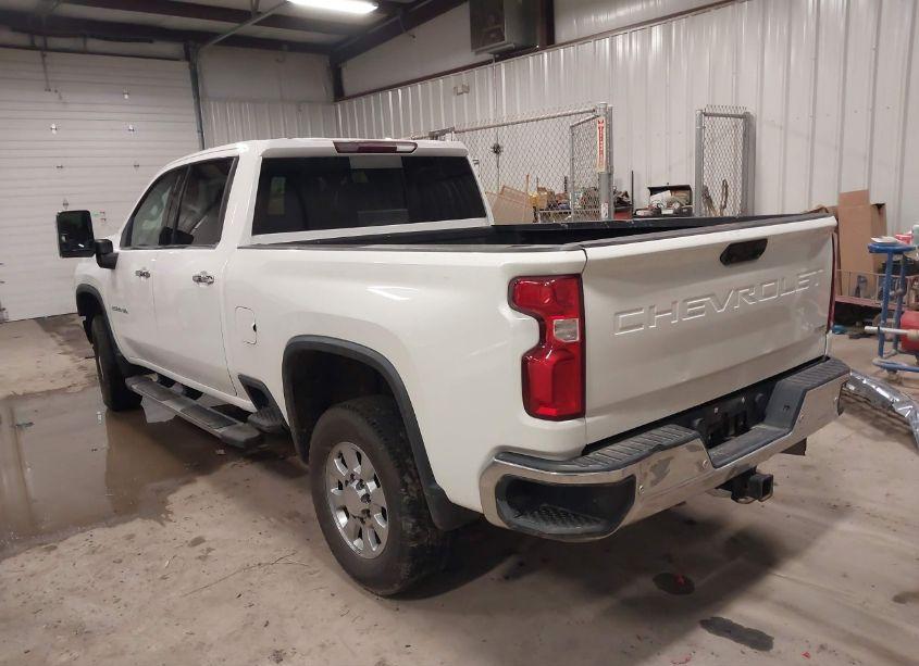 Photo 3 of 2020 Chevrolet Silverado 3500HD 4WD STANDARD BED LTZ (VIN 1GC4YUEY1LF263034)