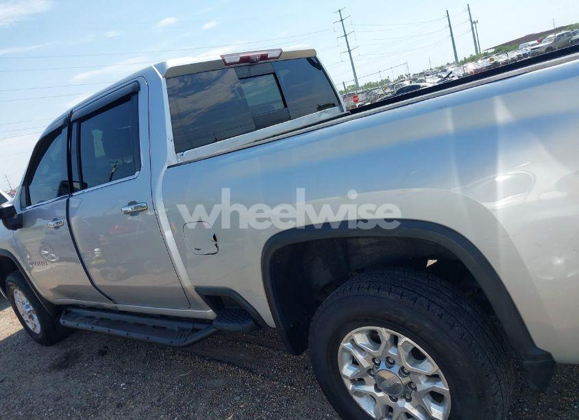 Photo 17 of 2020 Chevrolet Silverado 3500HD 4WD STANDARD BED LTZ (VIN 1GC4YUEY3LF184769)