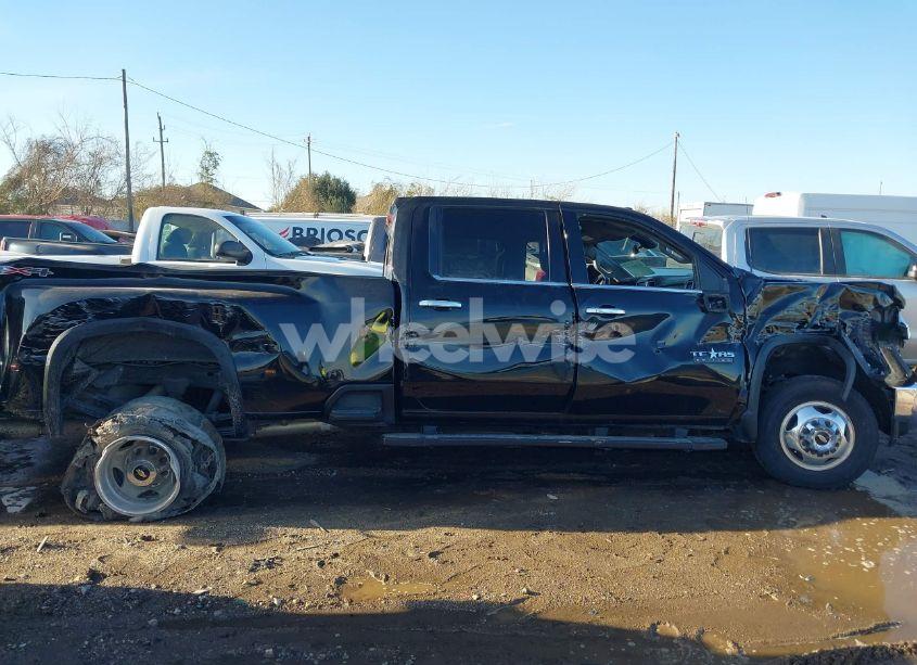 Photo 13 of 2020 Chevrolet Silverado 3500HD 4WD LONG BED LTZ (VIN 1GC4YUEY3LF288226)