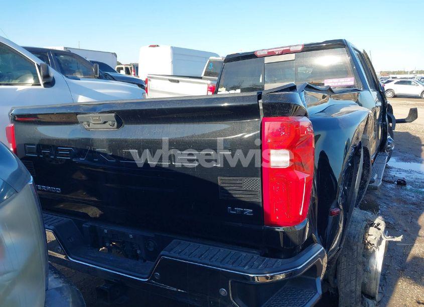 Photo 4 of 2020 Chevrolet Silverado 3500HD 4WD LONG BED LTZ (VIN 1GC4YUEY3LF288226)