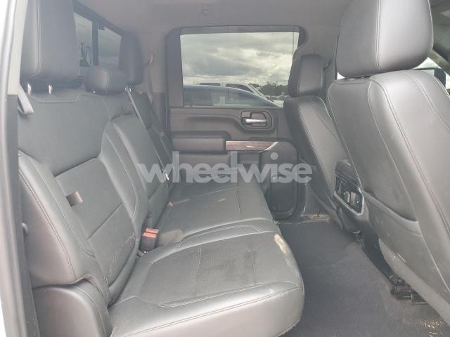 Photo 6 of 2020 CHEVROLET SILVERADO K3500 LTZ (VIN 1GC4YUEY4LF126864)