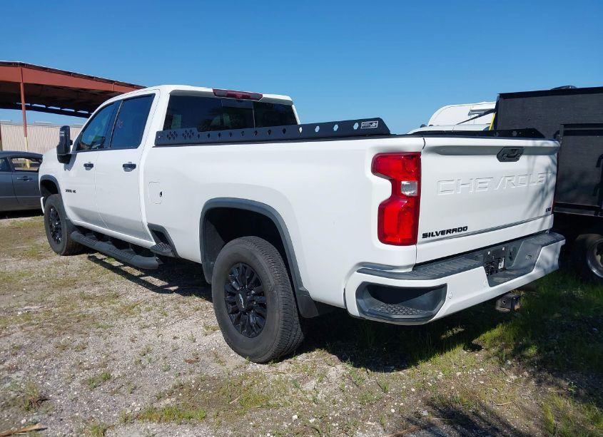 Photo 3 of 2021 Chevrolet Silverado 3500HD 4WD LONG BED LTZ (VIN 1GC4YUEY4MF236878)