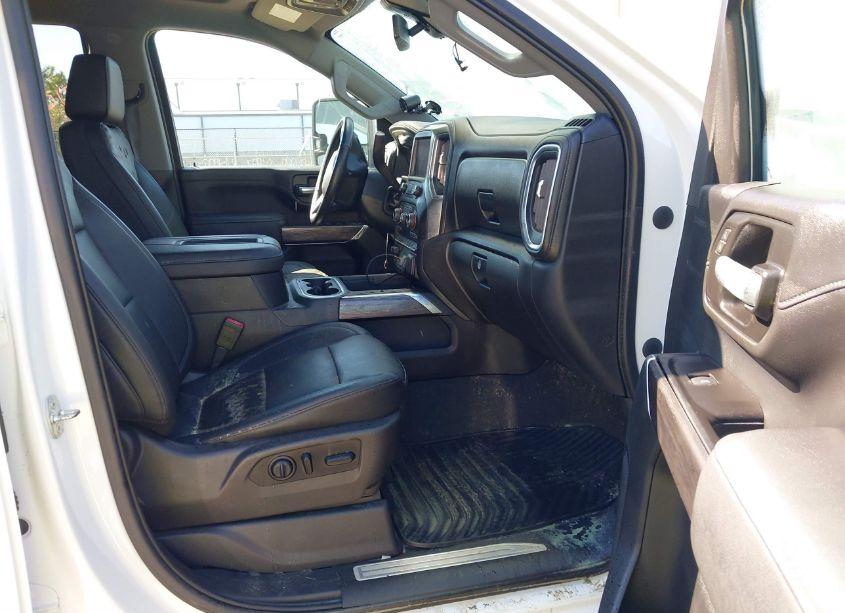 Photo 5 of 2021 Chevrolet Silverado 3500HD 4WD LONG BED LTZ (VIN 1GC4YUEY4MF236878)