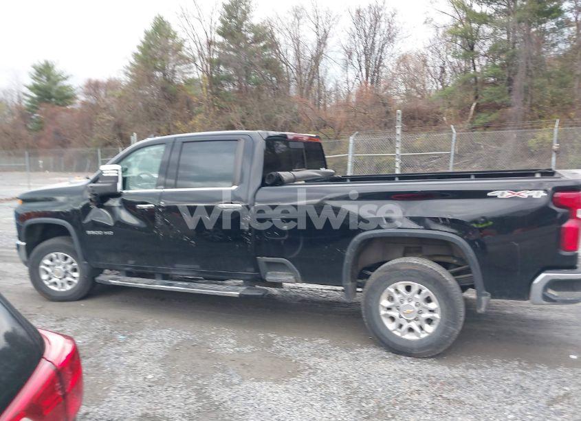 Photo 14 of 2021 Chevrolet Silverado 3500HD 4WD LONG BED LTZ (VIN 1GC4YUEY7MF301321)