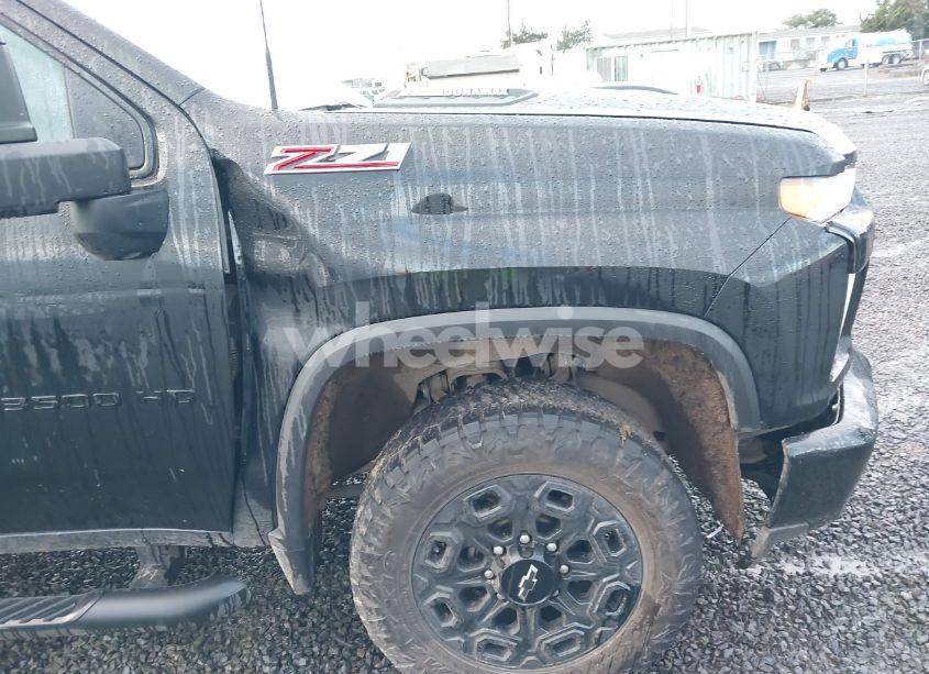 Photo 18 of 2022 Chevrolet Silverado 3500HD 4WD STANDARD BED LTZ (VIN 1GC4YUEY8NF236531)