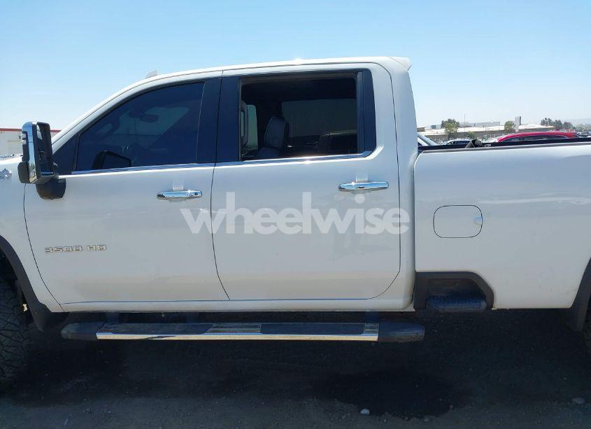 Photo 11 of 2022 Chevrolet Silverado 3500HD (VIN 1GC4YVEY1NF353647)