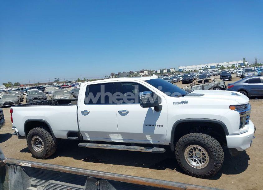 Photo 13 of 2022 Chevrolet Silverado 3500HD (VIN 1GC4YVEY1NF353647)