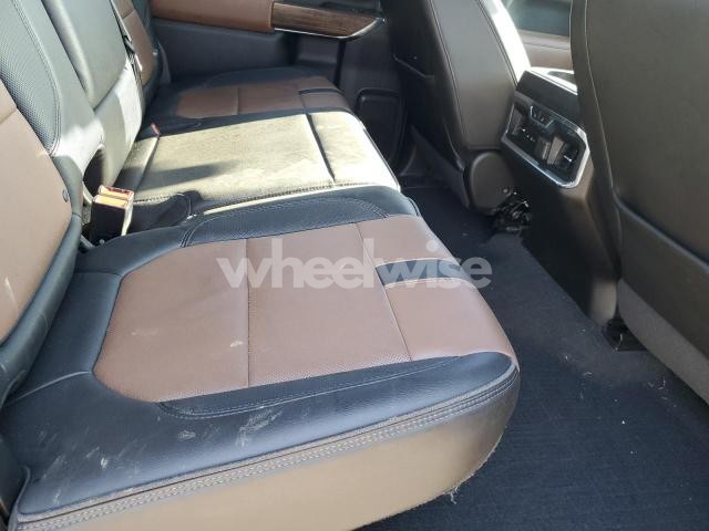 Photo 7 of 2021 CHEVROLET SILVERADO K3500 HIGH COUNTRY (VIN 1GC4YVEY2MF136977)