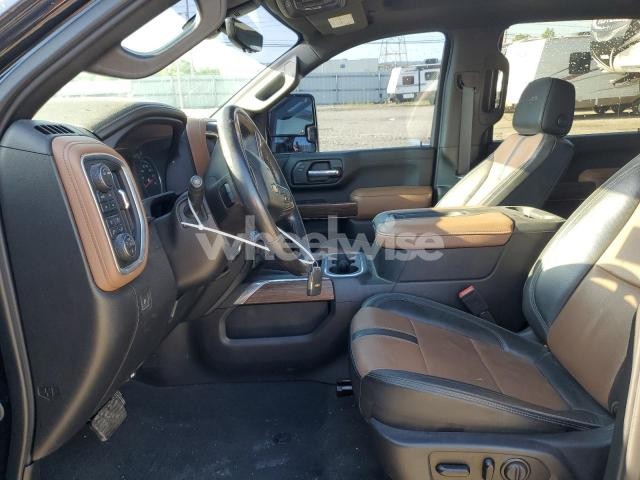 Photo 8 of 2021 CHEVROLET SILVERADO K3500 HIGH COUNTRY (VIN 1GC4YVEY2MF136977)
