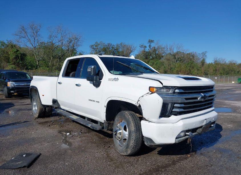 2022 Chevrolet Silverado 3500HD 4WD LONG BED HIGH COUNTRY (VIN 1GC4YVEY3NF302036) main photo