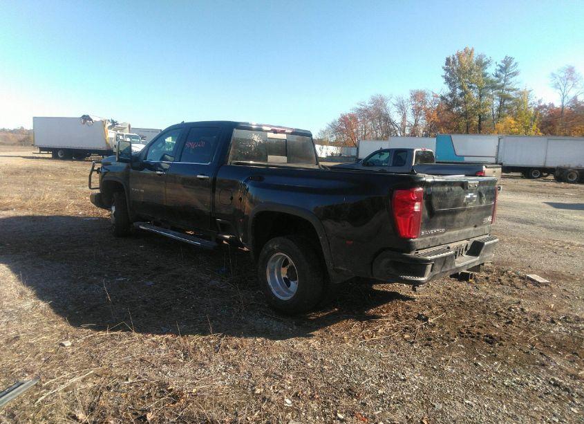 Photo 3 of 2022 Chevrolet Silverado 3500HD 4WD LONG BED HIGH COUNTRY (VIN 1GC4YVEY3NF311576)