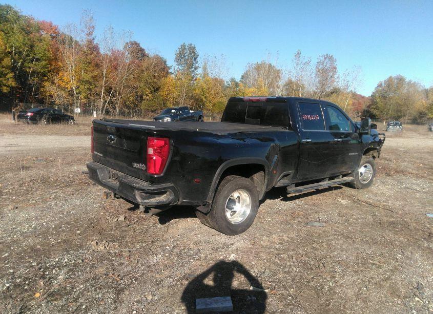 Photo 4 of 2022 Chevrolet Silverado 3500HD 4WD LONG BED HIGH COUNTRY (VIN 1GC4YVEY3NF311576)