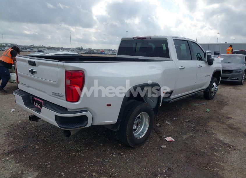 Photo 4 of 2023 Chevrolet Silverado 3500HD 4WD LONG BED HIGH COUNTRY (VIN 1GC4YVEY4PF163733)