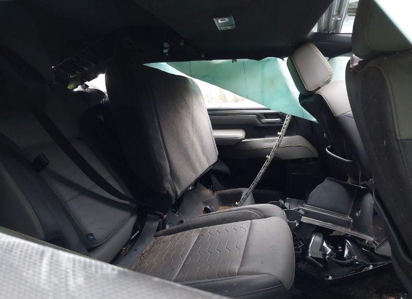 Photo 8 of 2024 Chevrolet Silverado 2500HD 4WD STANDARD BED ZR2 (VIN 1GC4YYEY3RF408106)