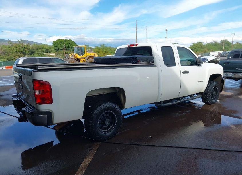 Photo 4 of 2010 Chevrolet Silverado 2500HD WORK TRUCK (VIN 1GC5CVBG4AZ182707)