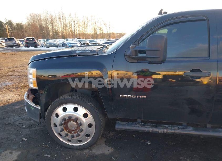 Photo 14 of 2012 Chevrolet Silverado 3500HD LT (VIN 1GC5K0C82CZ280439)