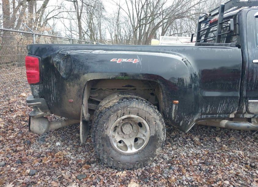 Photo 17 of 2017 Chevrolet Silverado 3500HD LTZ (VIN 1GC5K0EG0HZ168704)