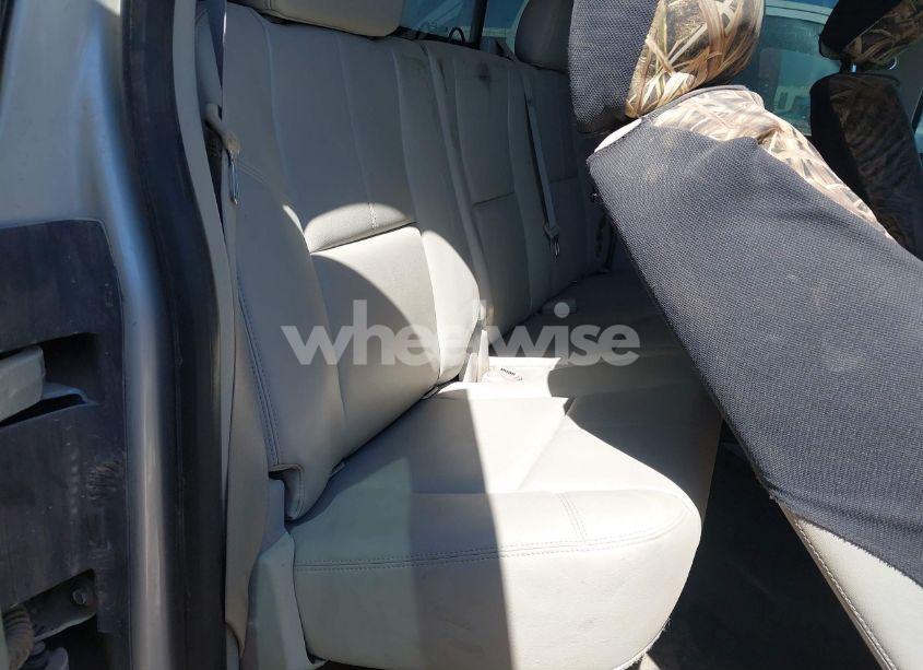 Photo 6 of 2013 Chevrolet Silverado 3500HD LTZ (VIN 1GC5K1C89DZ327635)