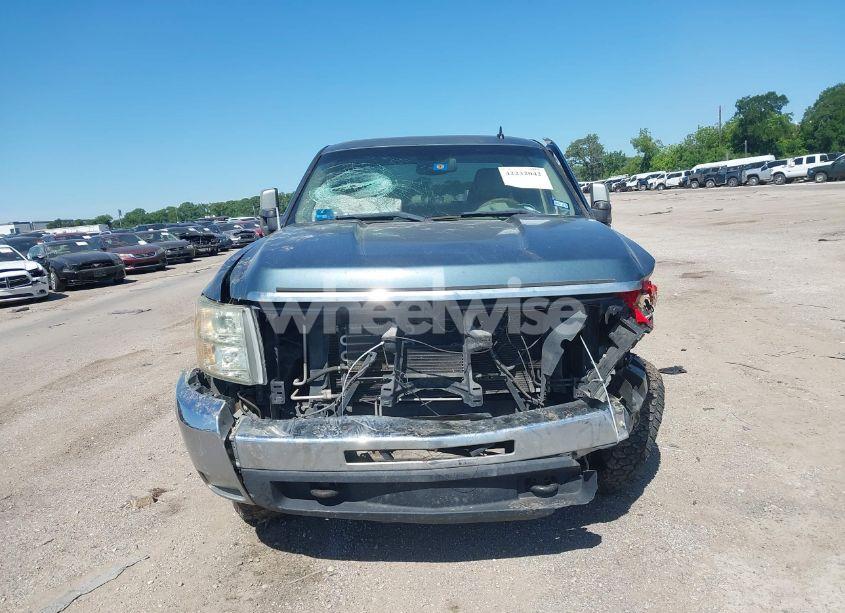 Photo 12 of 2010 Chevrolet Silverado 2500HD LTZ (VIN 1GC5KYBG1AZ233603)