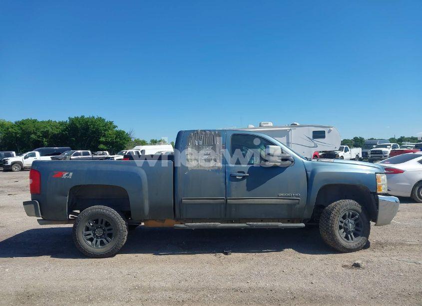 Photo 13 of 2010 Chevrolet Silverado 2500HD LTZ (VIN 1GC5KYBG1AZ233603)