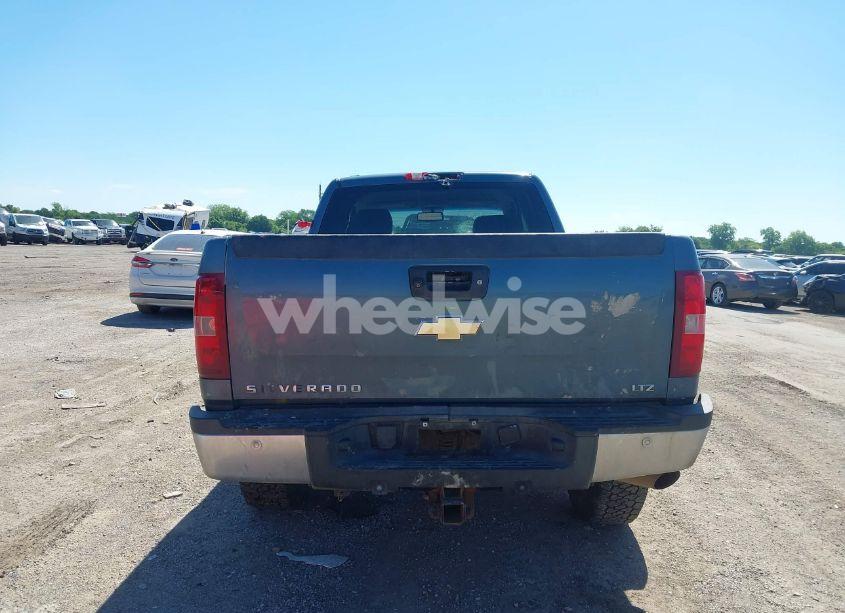 Photo 16 of 2010 Chevrolet Silverado 2500HD LTZ (VIN 1GC5KYBG1AZ233603)