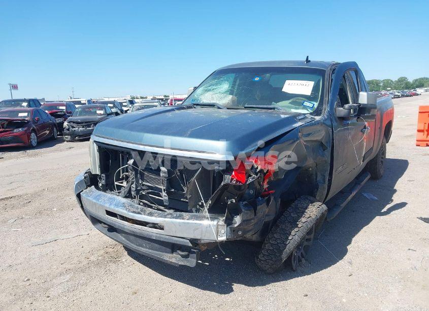 Photo 2 of 2010 Chevrolet Silverado 2500HD LTZ (VIN 1GC5KYBG1AZ233603)