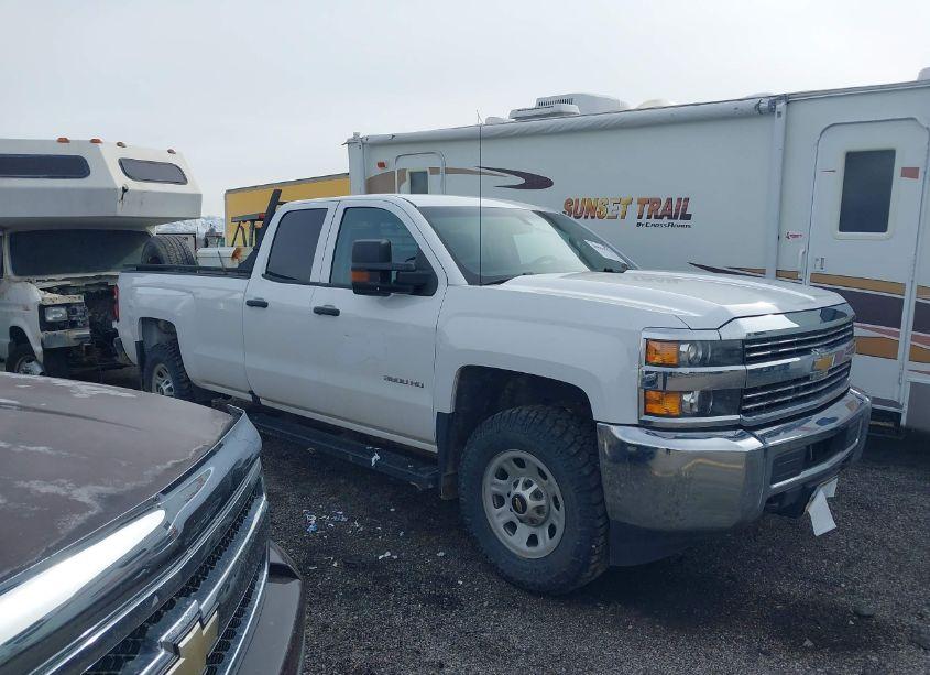 2016 Chevrolet Silverado 3500HD WT (VIN 1GC5KYCG2GZ264480) main photo