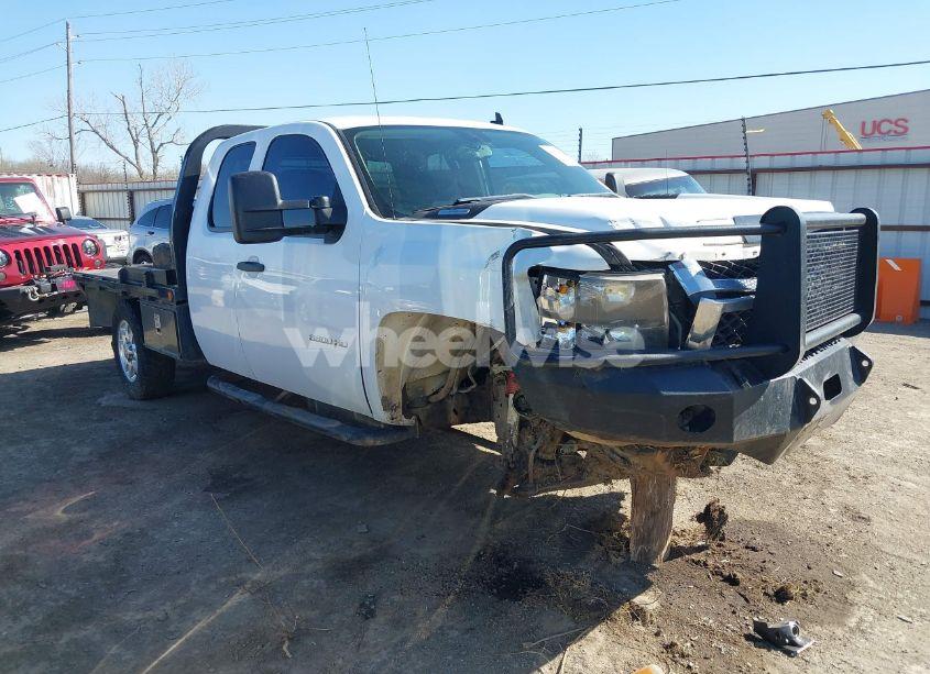 2011 Chevrolet Silverado 3500HD WORK TRUCK (VIN 1GC5KZC87BZ440690) main photo