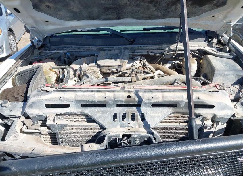 Photo 9 of 2011 Chevrolet Silverado 3500HD WORK TRUCK (VIN 1GC5KZC87BZ440690)