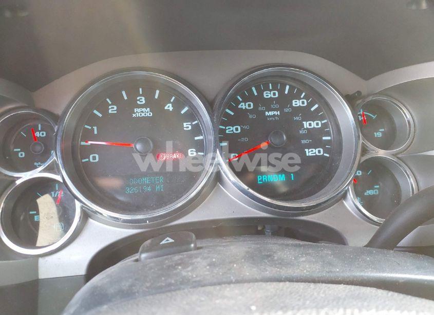 Photo 5 of 2012 Chevrolet Silverado 3500HD WORK TRUCK (VIN 1GC5KZCG7CZ353431)