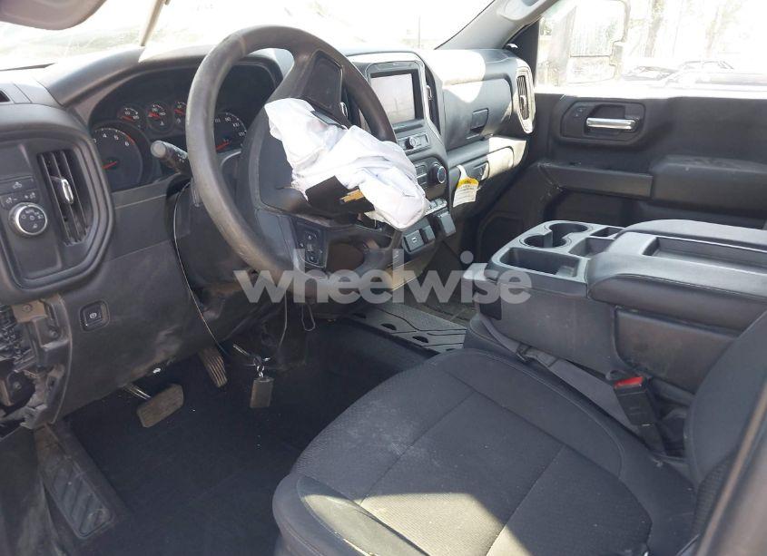 Photo 6 of 2020 Chevrolet Silverado 2500HD 2WD DOUBLE CAB LONG BED WT (VIN 1GC5WLE76LF340105)