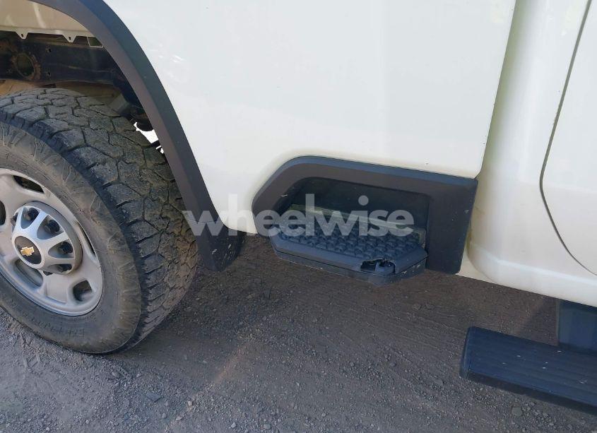 Photo 11 of 2021 Chevrolet Silverado 2500HD 4WD DOUBLE CAB STANDARD BED WT (VIN 1GC5YLE70MF281158)