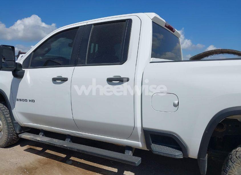 Photo 14 of 2021 Chevrolet Silverado 2500HD 4WD DOUBLE CAB STANDARD BED WT (VIN 1GC5YLE70MF281158)