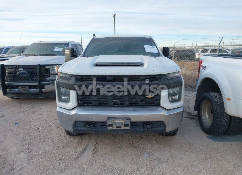 Photo 12 of 2020 Chevrolet Silverado 2500HD 4WD DOUBLE CAB STANDARD BED WT (VIN 1GC5YLE72LF225737)