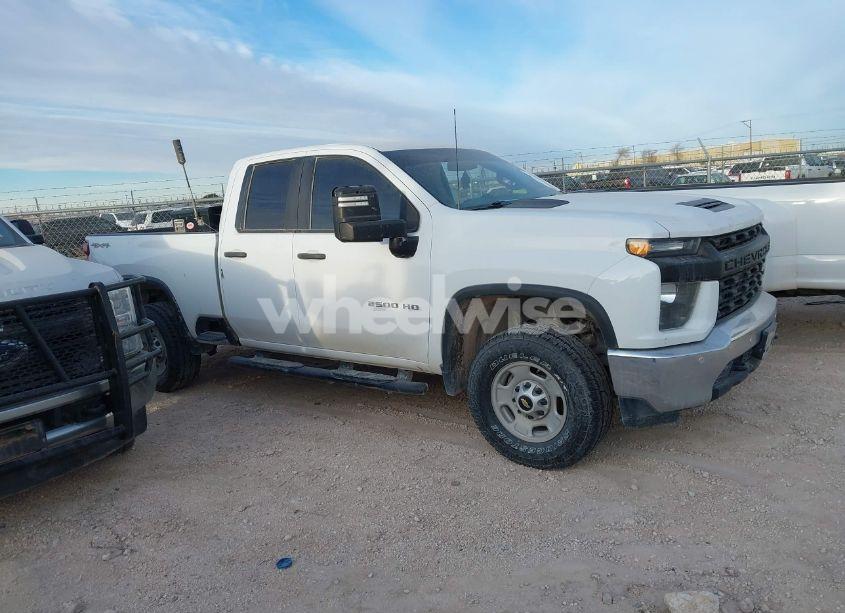 Photo 13 of 2020 Chevrolet Silverado 2500HD 4WD DOUBLE CAB STANDARD BED WT (VIN 1GC5YLE72LF225737)