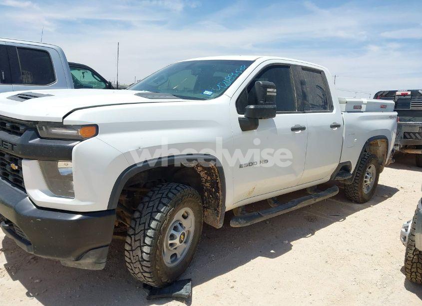 Photo 2 of 2020 Chevrolet Silverado 2500HD 4WD DOUBLE CAB STANDARD BED WT (VIN 1GC5YLE73LF300252)