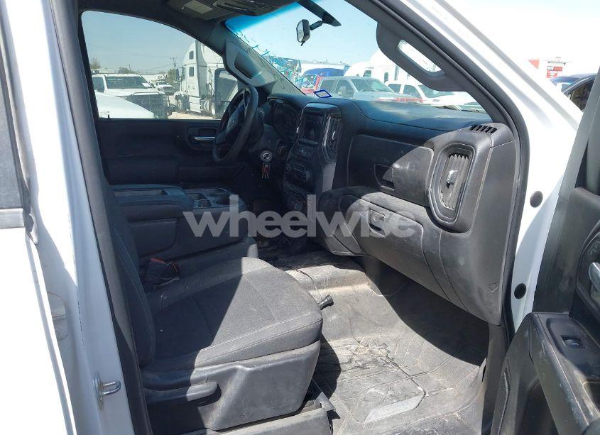 Photo 7 of 2020 Chevrolet Silverado 2500HD 4WD DOUBLE CAB STANDARD BED WT (VIN 1GC5YLE73LF300252)