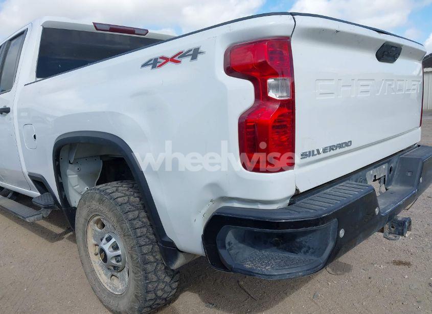 Photo 11 of 2021 Chevrolet Silverado 2500HD 4WD DOUBLE CAB STANDARD BED WT (VIN 1GC5YLE73MF280831)