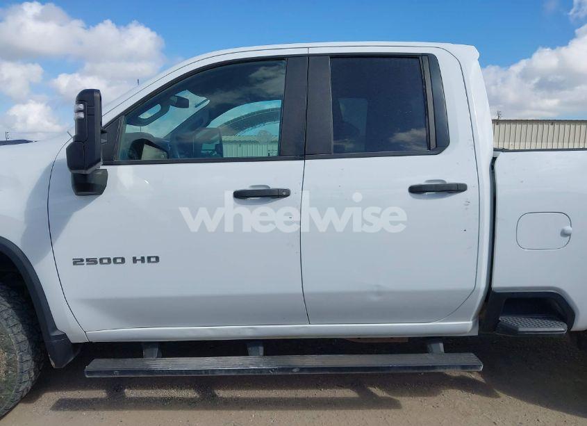 Photo 14 of 2021 Chevrolet Silverado 2500HD 4WD DOUBLE CAB STANDARD BED WT (VIN 1GC5YLE73MF280831)
